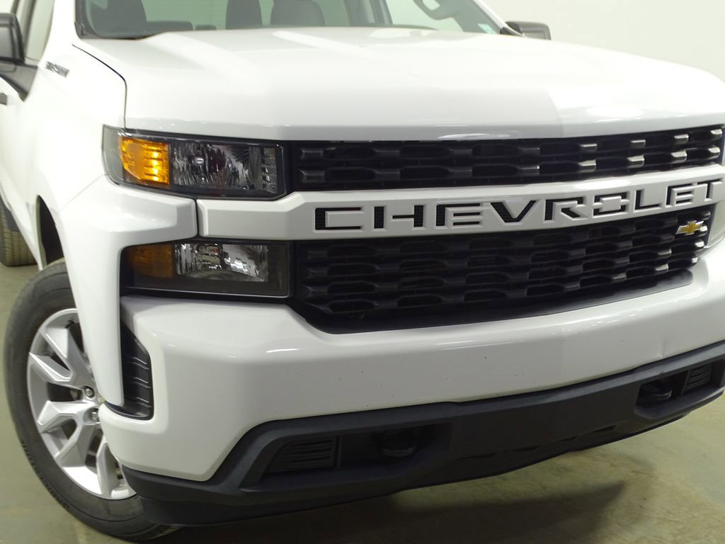 Used 2020 Chevrolet Silverado 1500 Custom w/ Custom Value Package image 42
