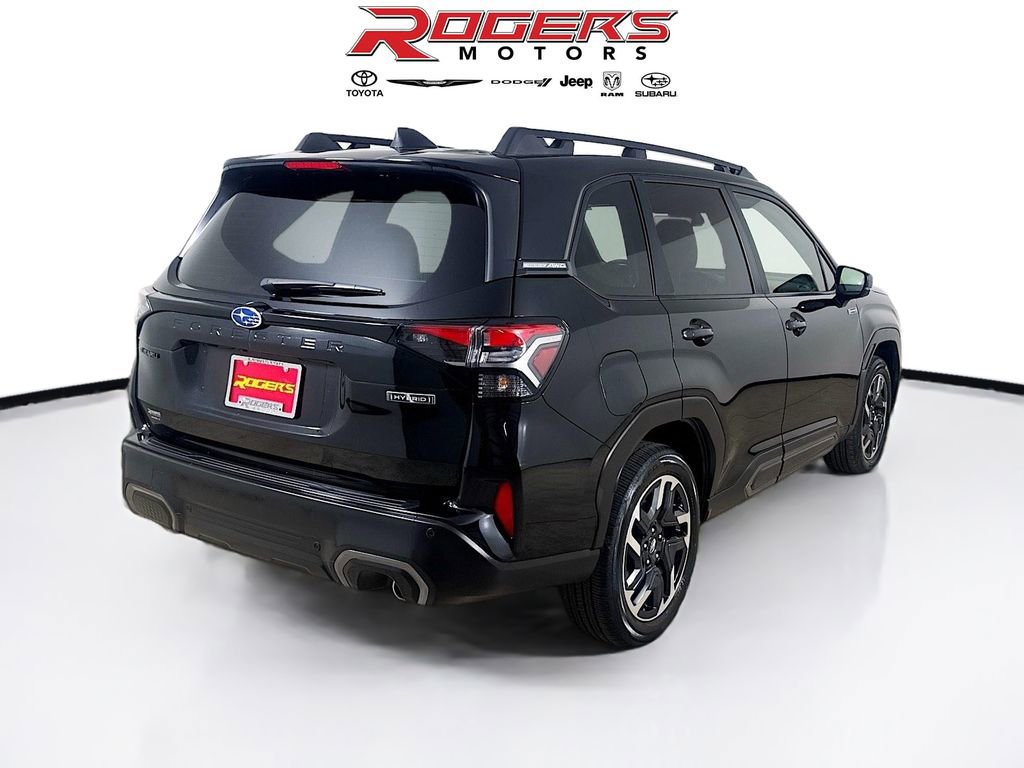 Certified 2025 Subaru Forester Limited w/ Popular Package AWD/4WD image 8