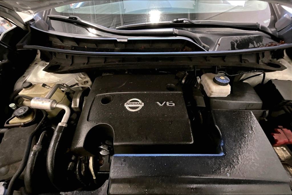 Used 2016 Nissan Murano S AWD/4WD image 29