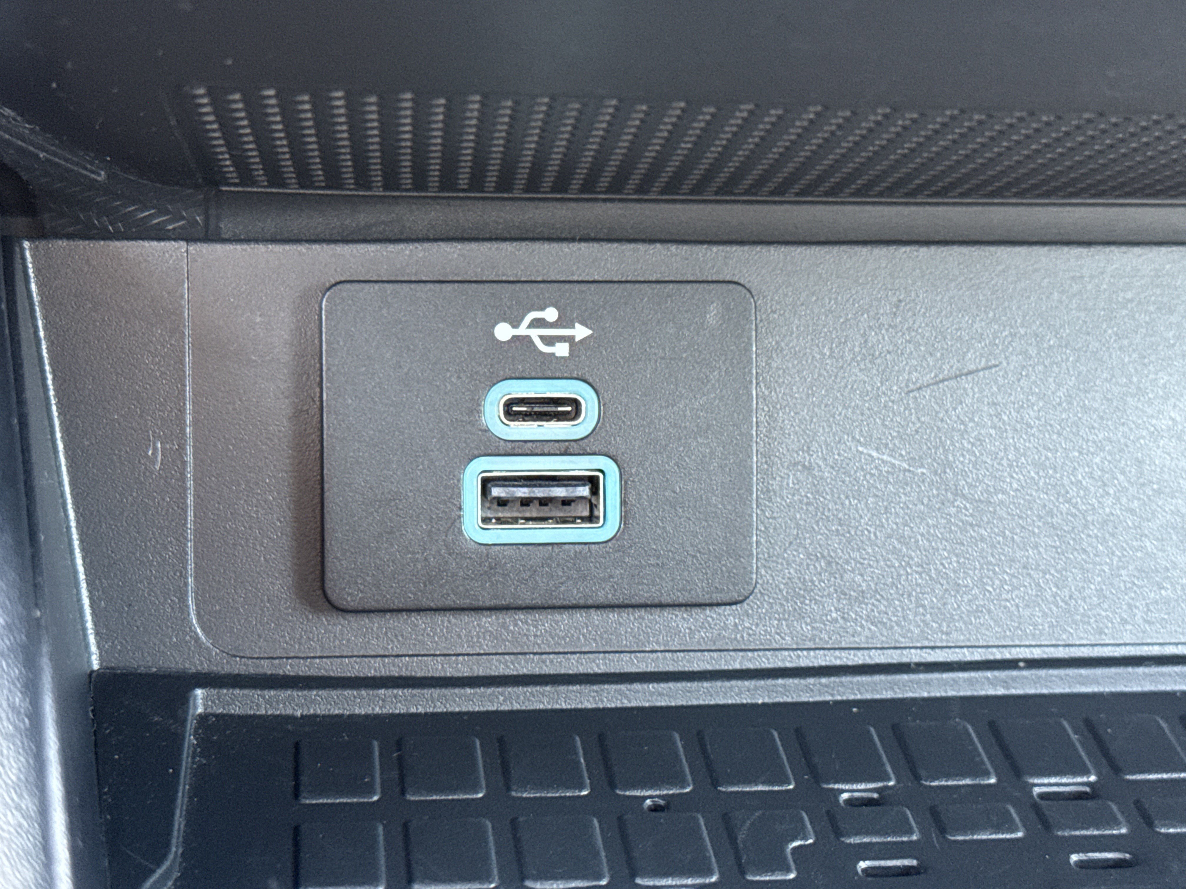 Used 2024 Ford Mustang Premium image 24