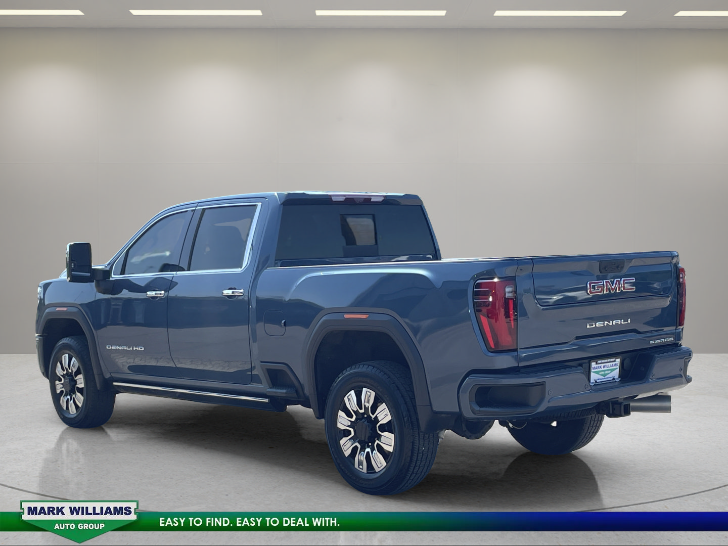 Used 2024 GMC Sierra 3500 Denali w/ Denali Reserve Package AWD/4WD image 10