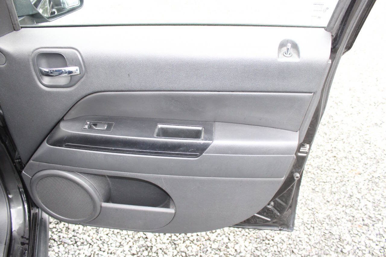 Used 2011 Jeep Patriot Sport w/ PWR Value Group AWD/4WD image 19