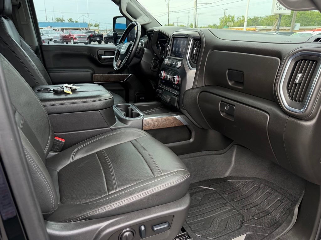 Used 2023 GMC Sierra 3500 Denali w/ Denali Ultimate Package AWD/4WD image 16