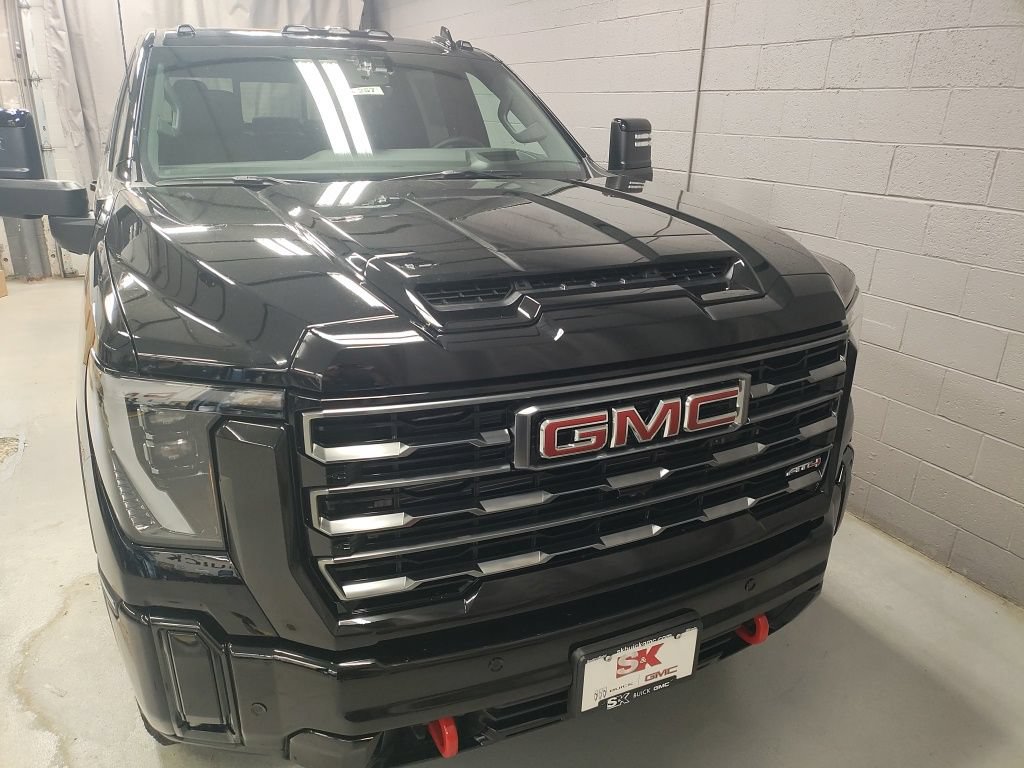 New 2026 GMC Sierra 2500 AT4 w/ AT4 Premium Plus Package AWD/4WD image 6