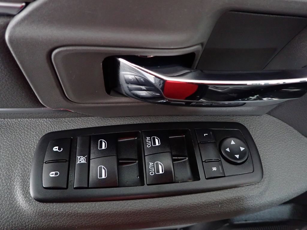 Used 2019 RAM 1500 Classic Warlock image 19