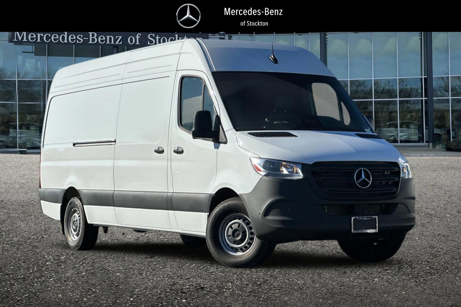 New 2025 Mercedes-Benz Sprinter 2500 image 1