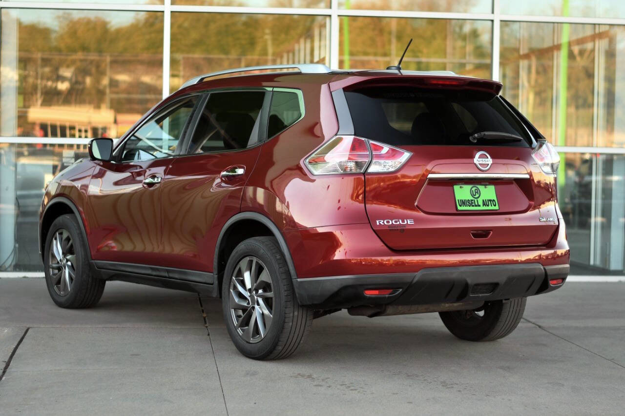 Used 2016 Nissan Rogue SL image 5