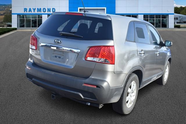 Used 2012 Kia Sorento LX image 3