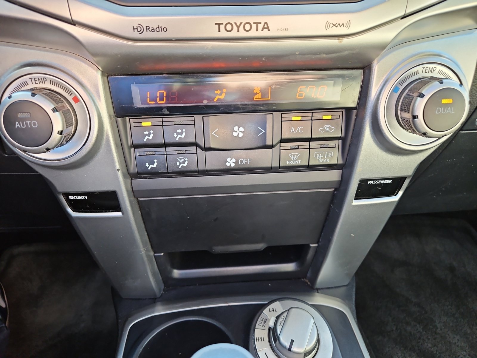 Used 2013 Toyota 4Runner Limited AWD/4WD image 29