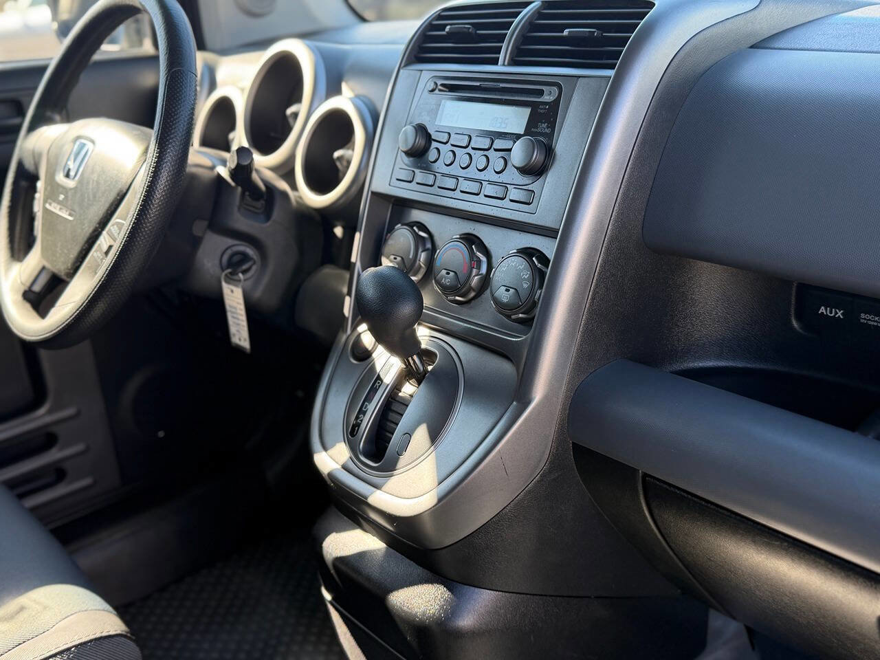 Used 2006 Honda Element EX image 45
