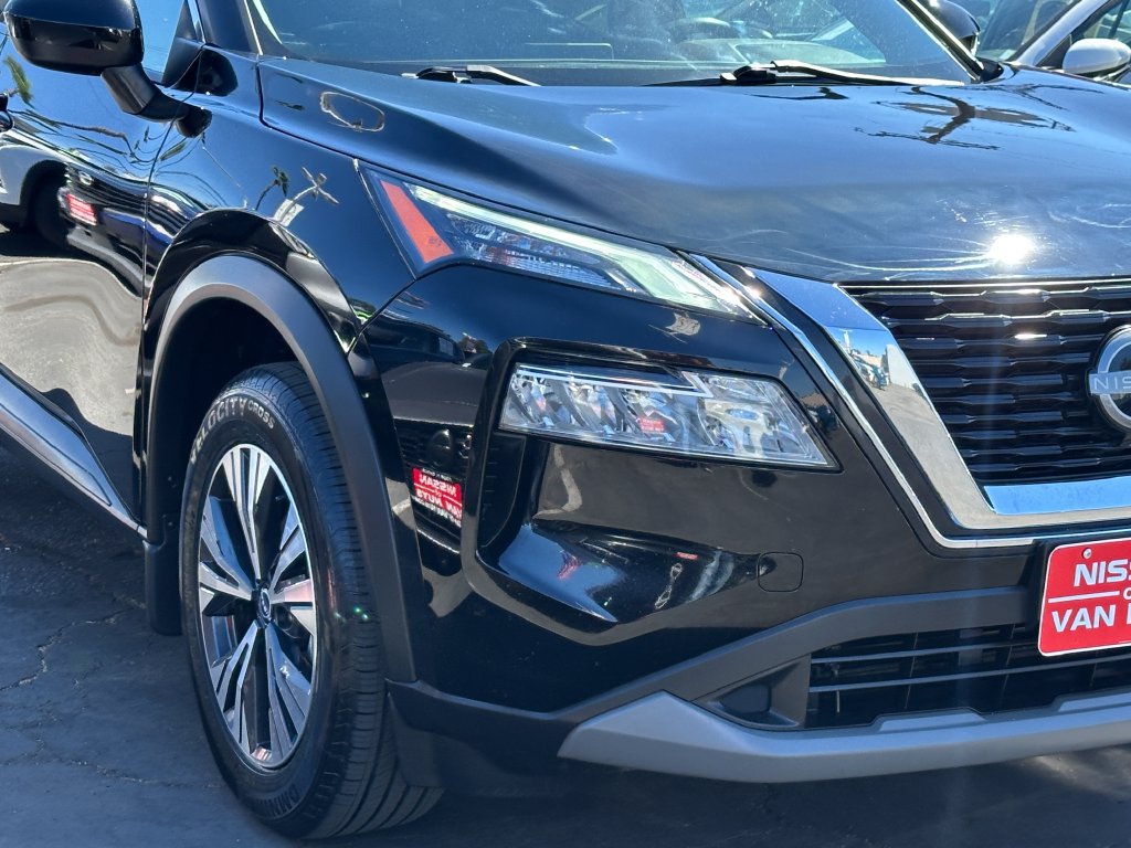 Used 2023 Nissan Rogue SV FWD image 10