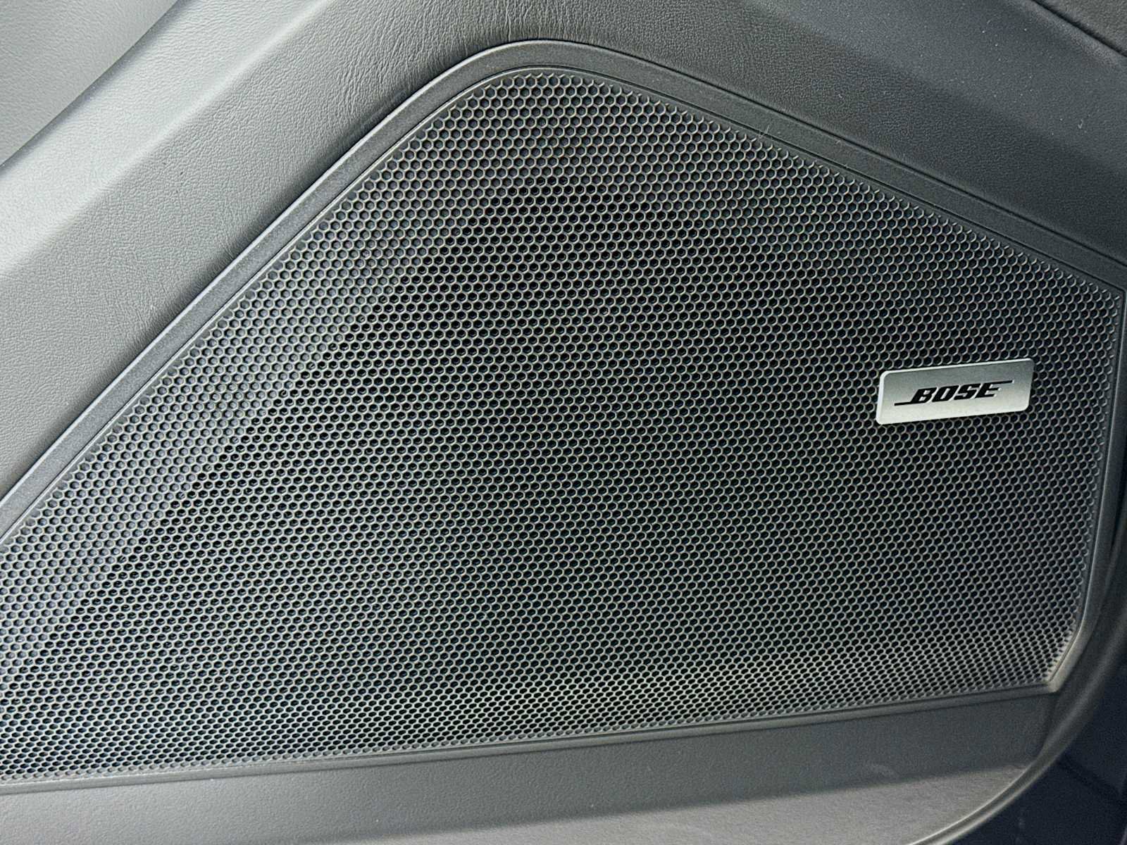 New 2026 Porsche Cayenne image 11