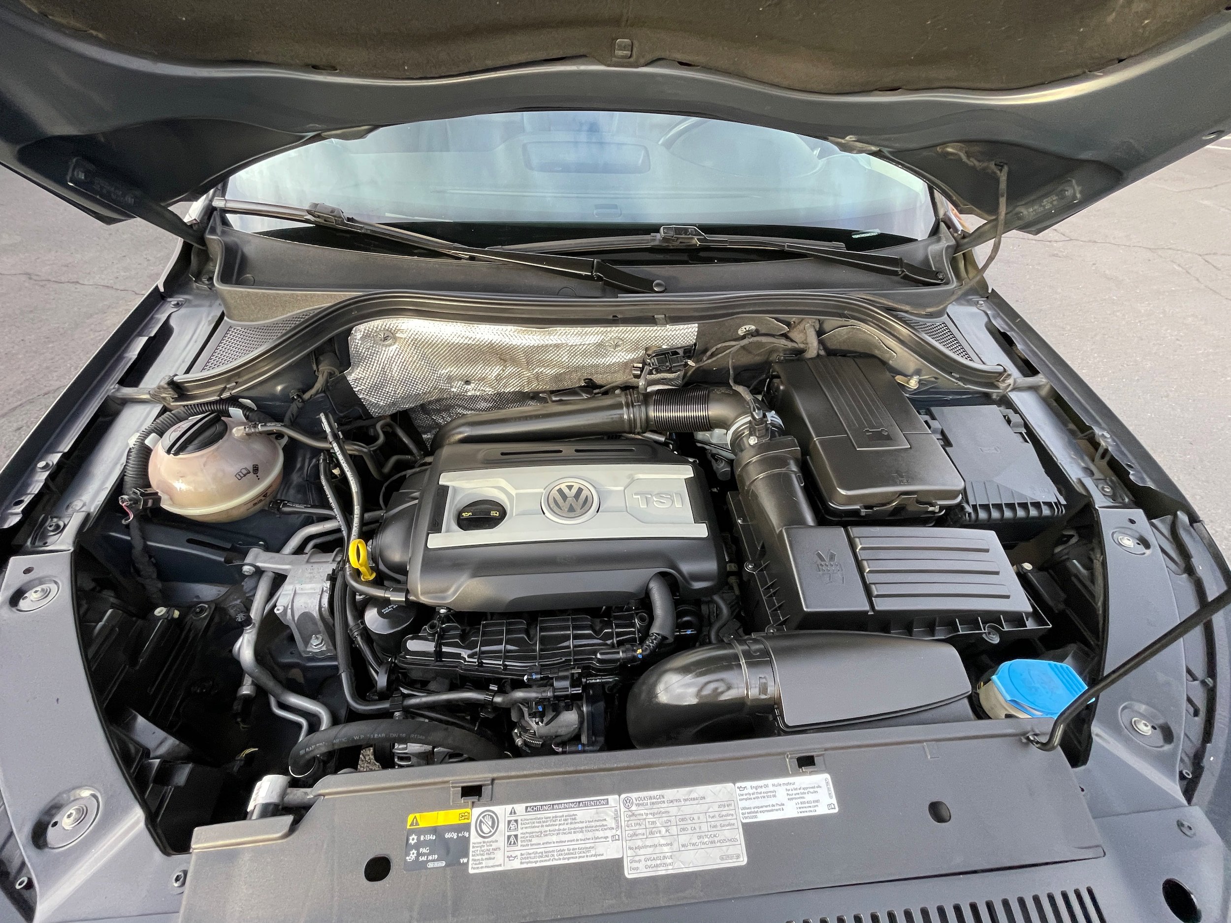 Used 2016 Volkswagen Tiguan S image 33
