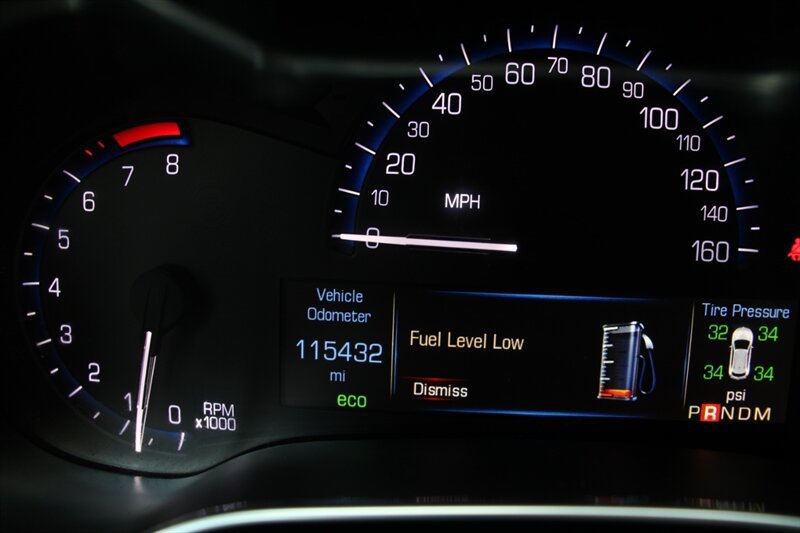 Used 2016 Cadillac SRX Luxury w/ Driver Awareness Package AWD/4WD image 7