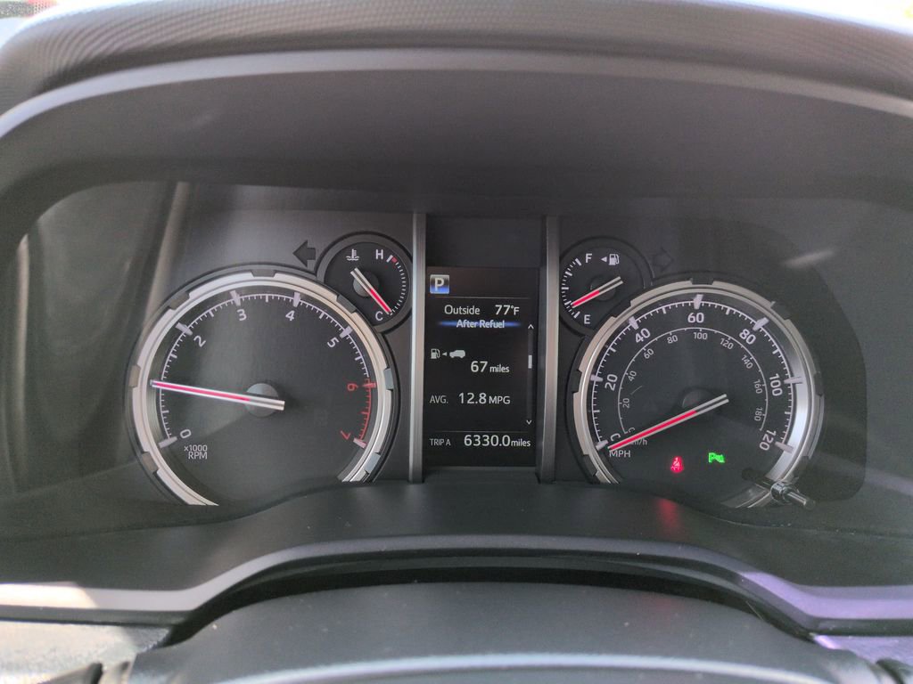 Certified 2022 Toyota 4Runner Limited AWD/4WD image 15