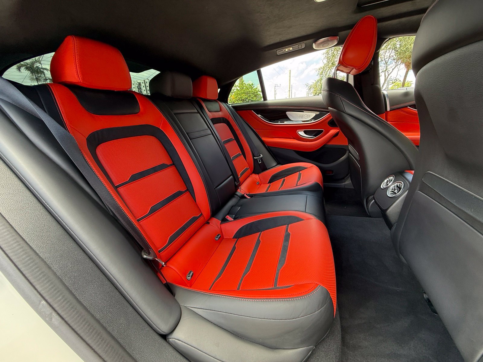 Used 2023 Mercedes-Benz AMG GT 43 image 40