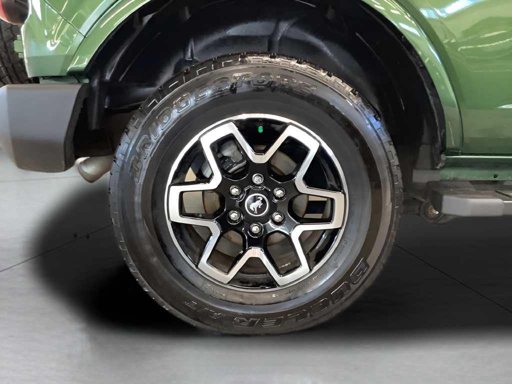 Used 2024 Ford Bronco Outer Banks AWD/4WD image 24