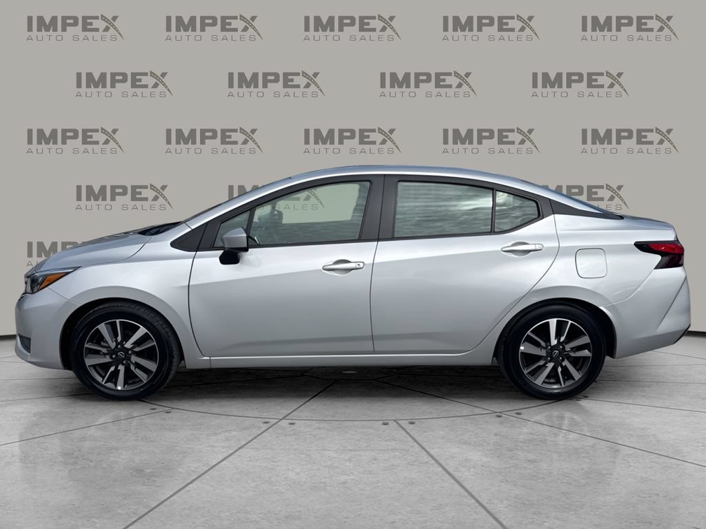 Used 2025 Nissan Versa SV FWD image 2
