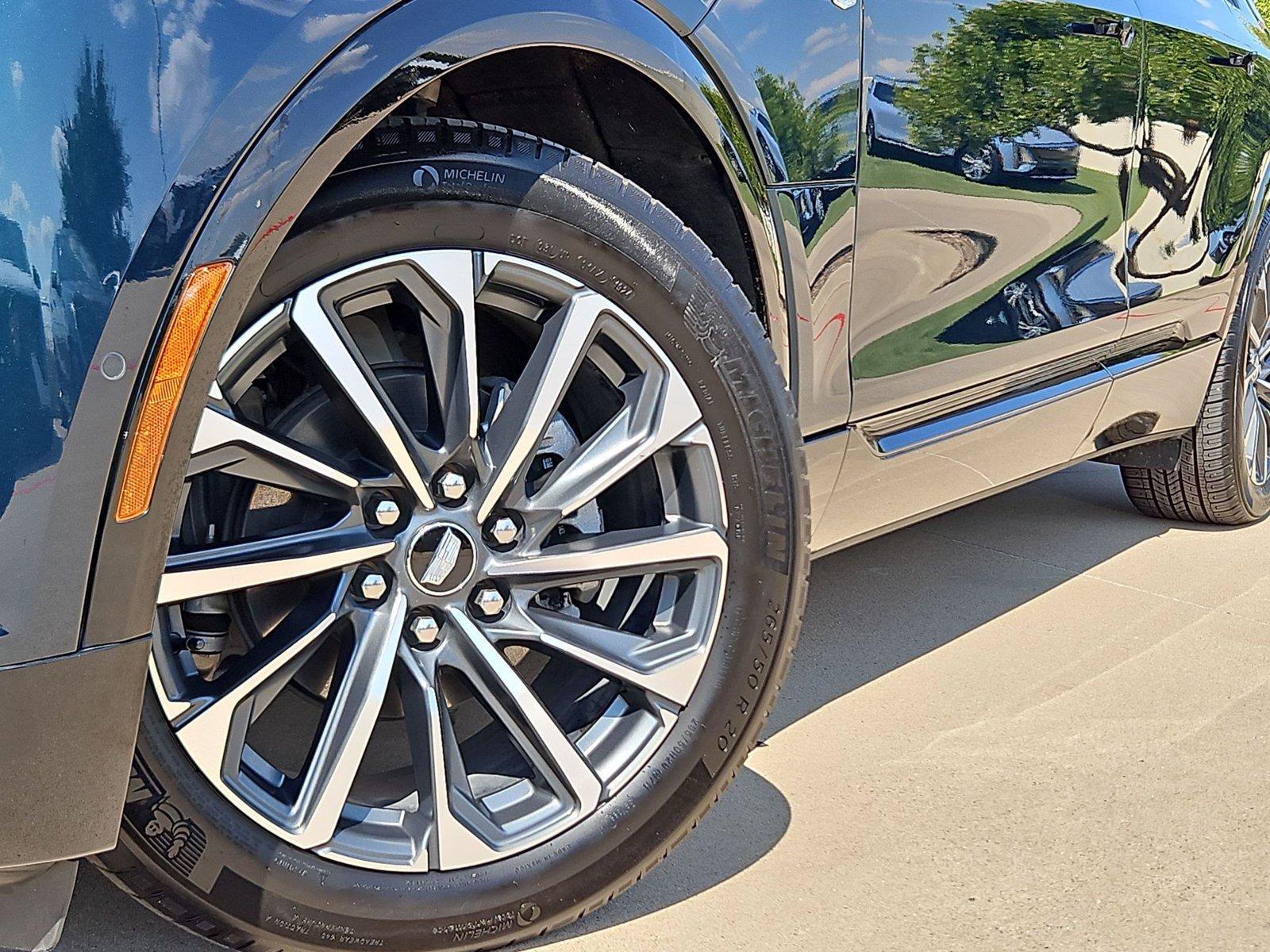 Certified 2024 Cadillac Lyriq Sport w/ LPO, Floor Liner Package AWD/4WD image 8