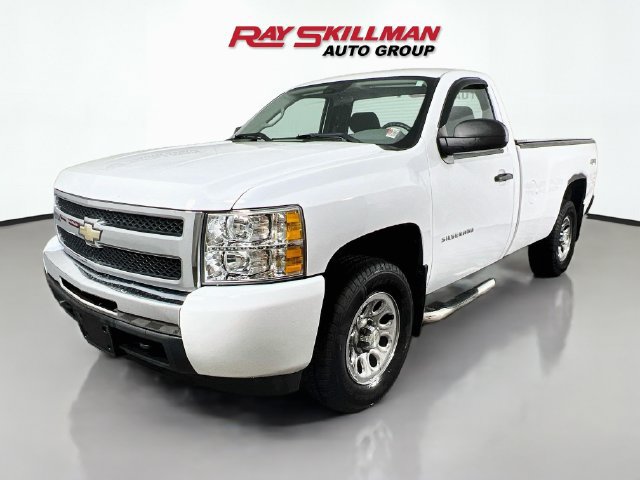 Used 2010 Chevrolet Silverado 1500 W/T w/ LS Package AWD/4WD image 3