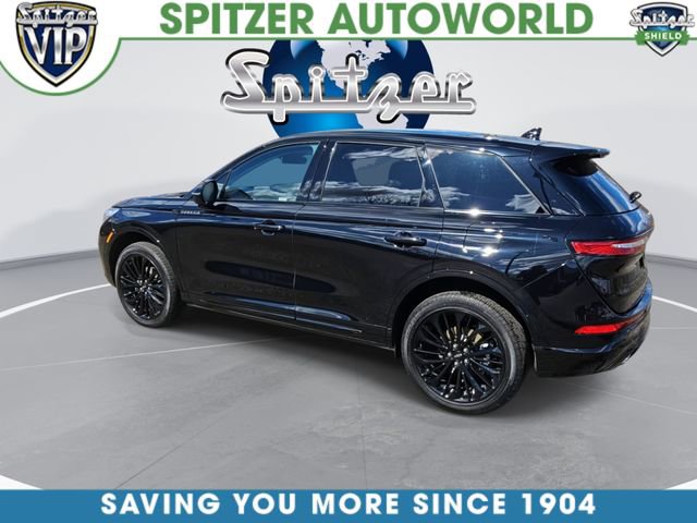 Used 2025 Lincoln Corsair Reserve w/ Jet Appearance Package image 6