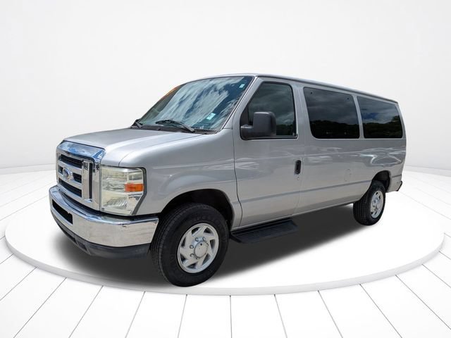Used 2014 Ford E-350 and Econoline 350 XLT RWD image 8