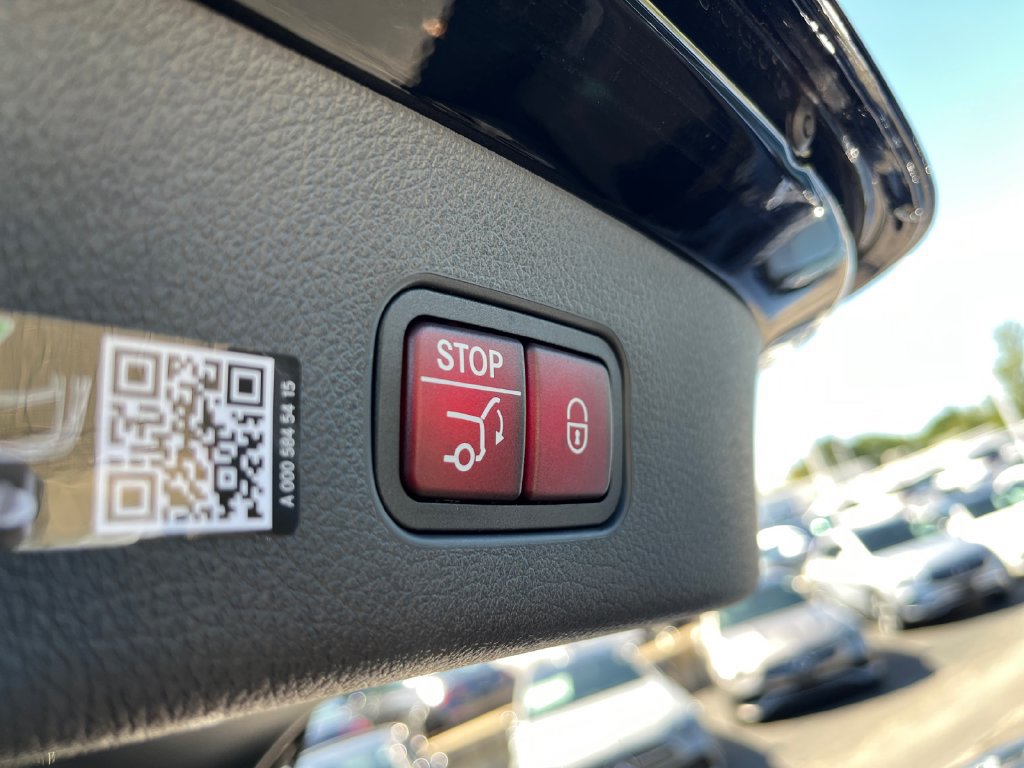 Certified 2026 Mercedes-Benz GLC 300 4MATIC image 21
