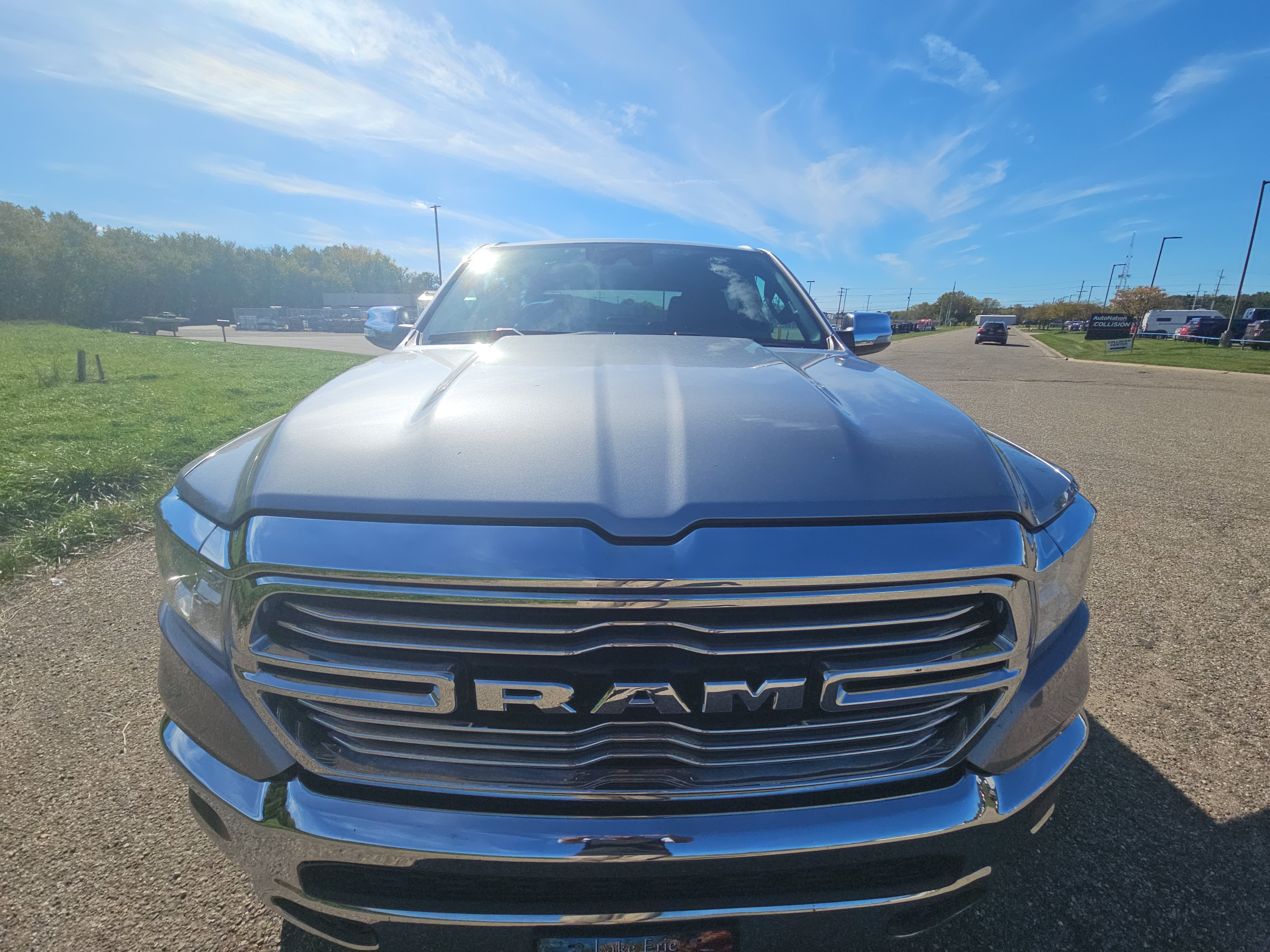 Used 2024 RAM 1500 Laramie AWD/4WD image 11