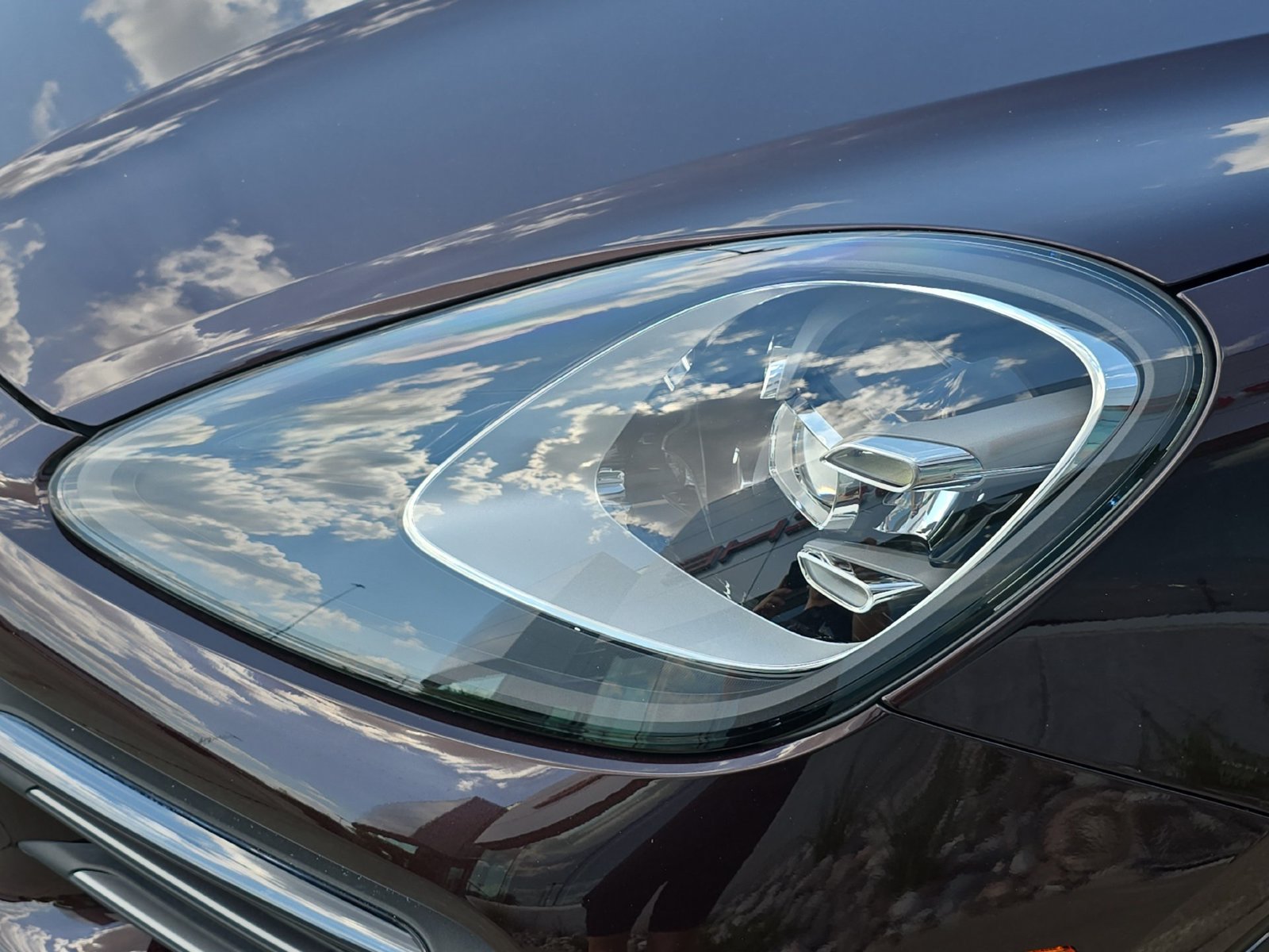 Certified 2023 Porsche Cayenne Platinum Edition AWD/4WD image 19
