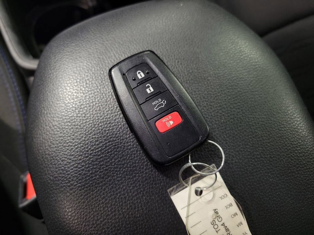 Used 2023 Toyota RAV4 SE AWD/4WD image 15
