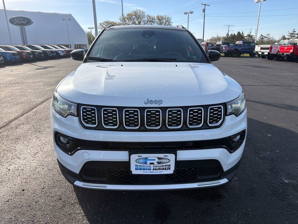 Used 2025 Jeep Compass Limited AWD/4WD image 8