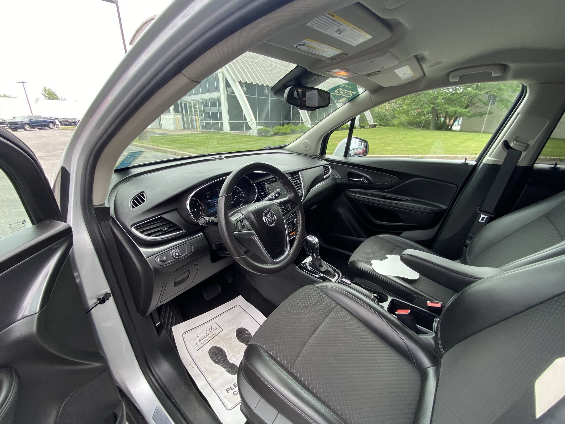 Used 2022 Buick Encore Preferred w/ Safety Package AWD/4WD image 10