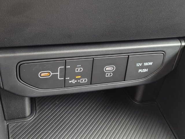 New 2026 Kia K4 FWD image 21