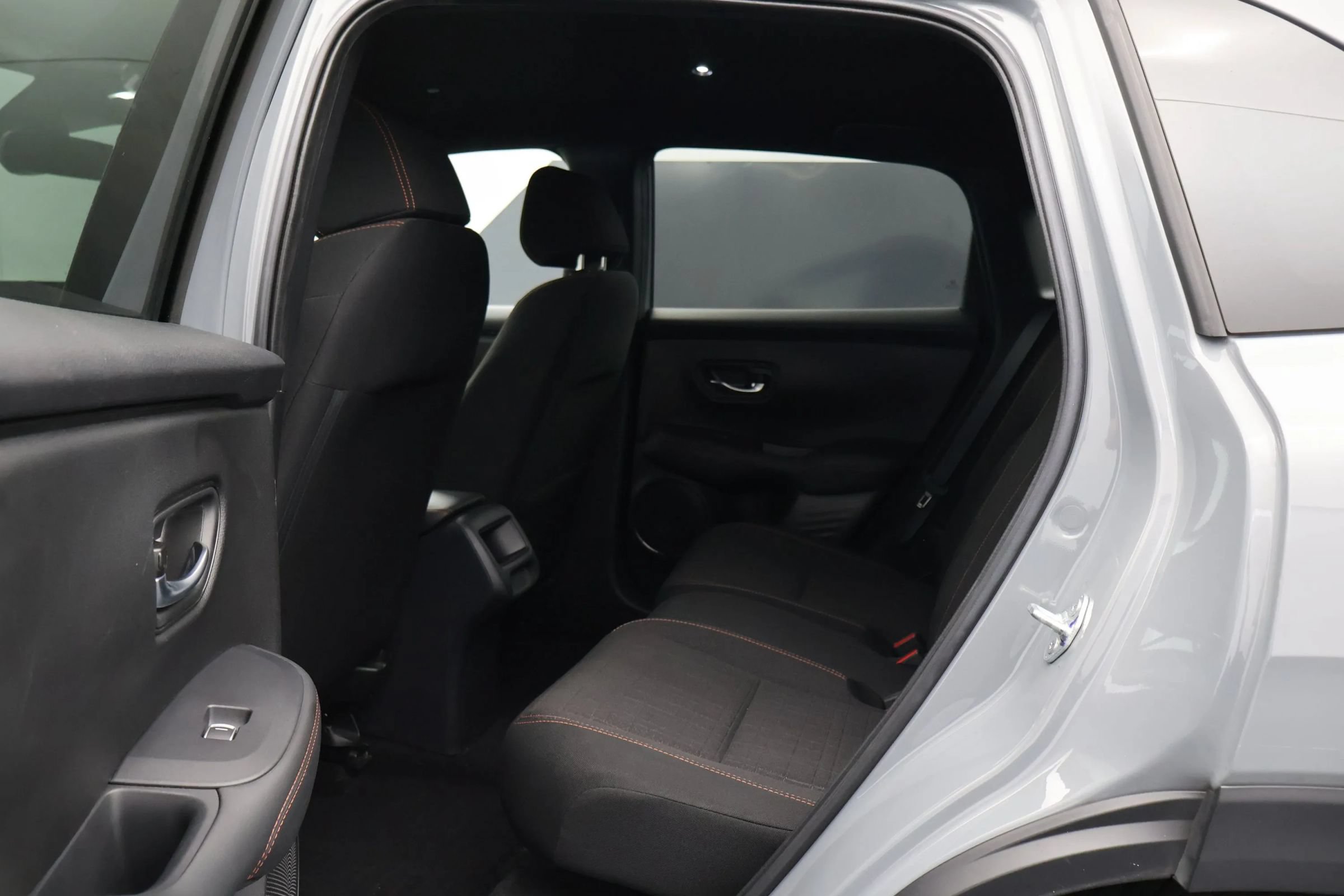 Used 2025 Honda HR-V Sport image 15