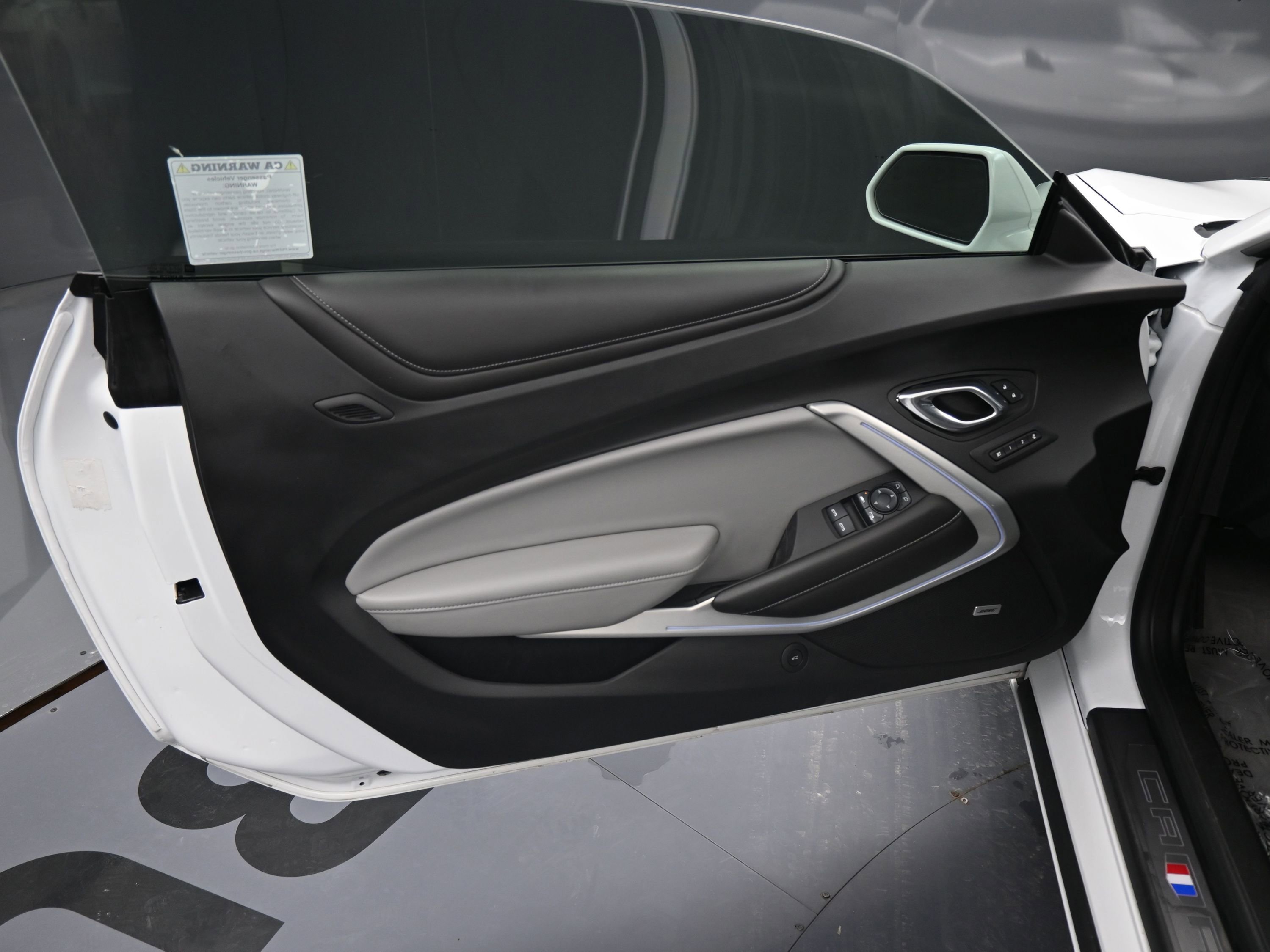 Used 2016 Chevrolet Camaro SS image 12