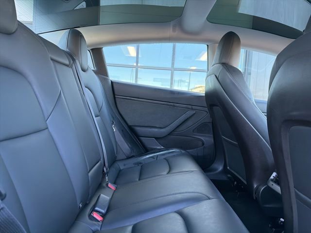 Used 2019 Tesla Model 3 Performance image 14