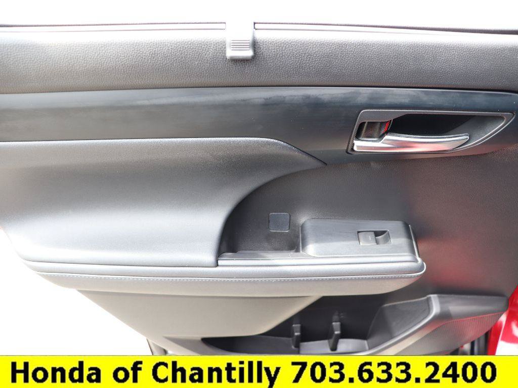 Used 2022 Toyota Highlander XSE FWD image 24