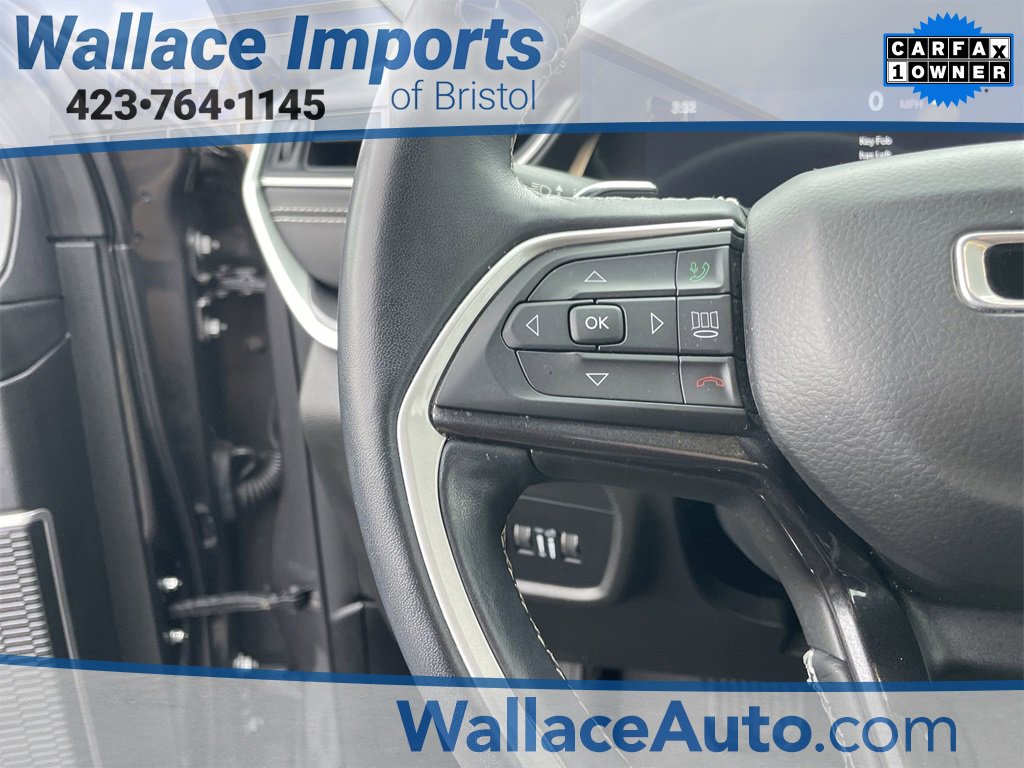 Used 2021 Jeep Grand Cherokee L Laredo image 15