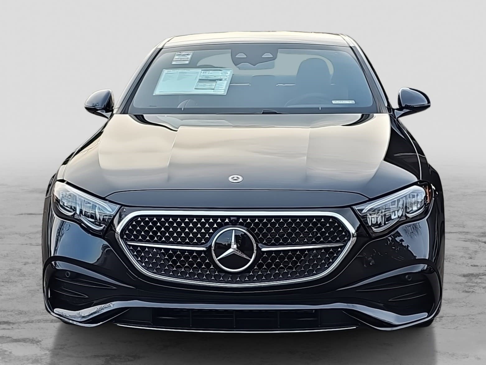New 2026 Mercedes-Benz E 350 4MATIC Sedan image 2