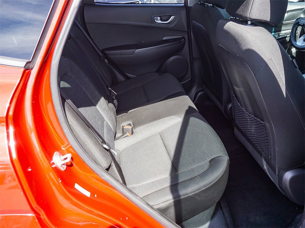 Used 2022 Hyundai Kona SEL image 13