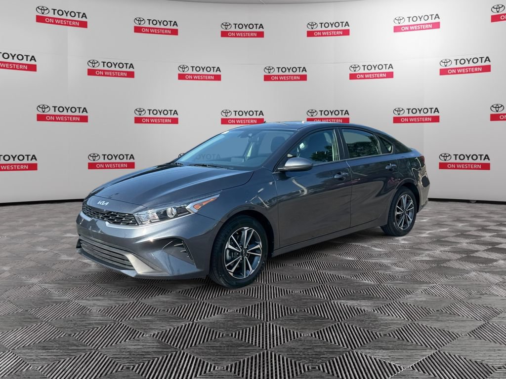 Used 2024 Kia Forte LXS FWD image 1