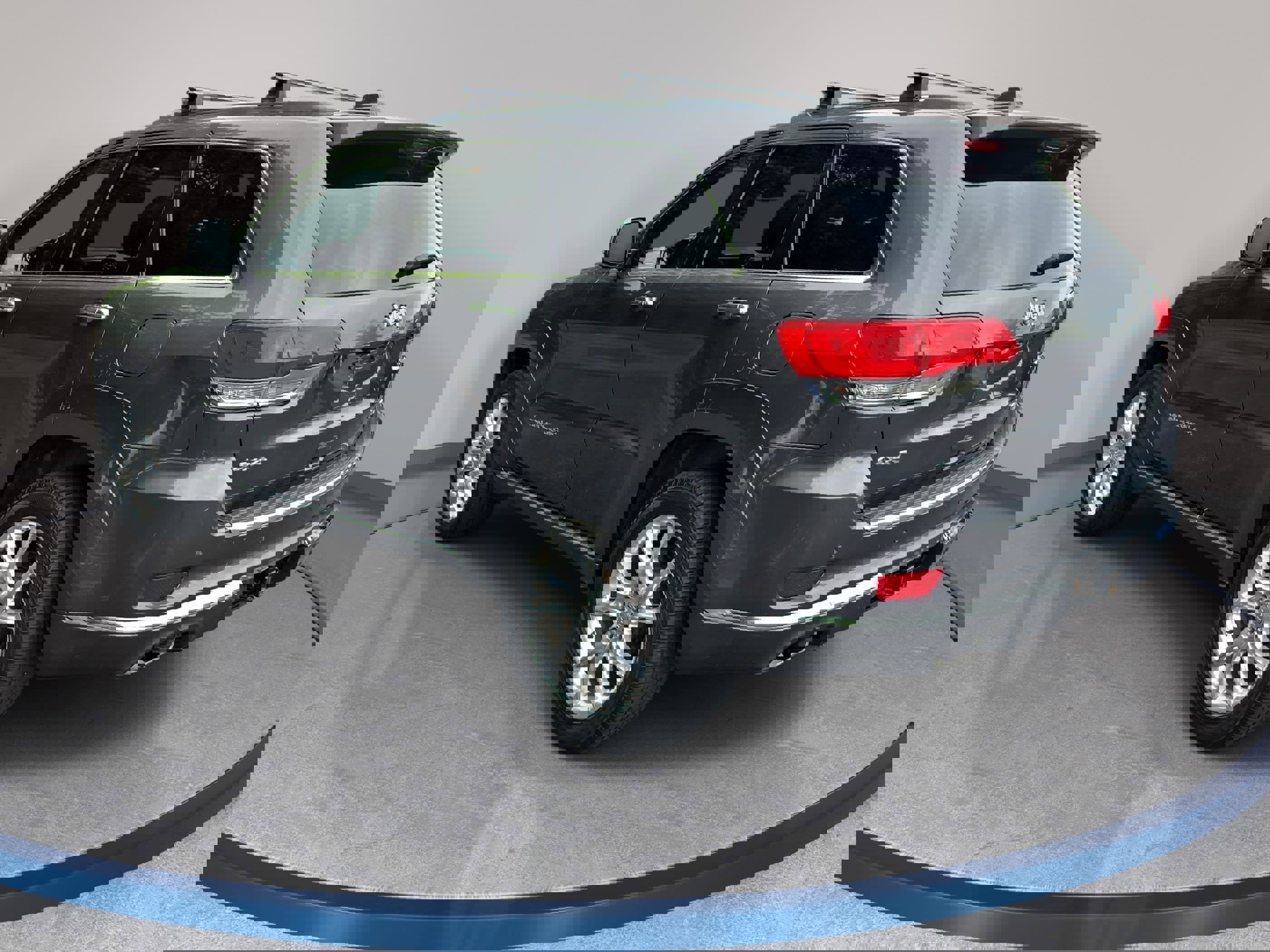 Used 2015 Jeep Grand Cherokee Summit AWD/4WD image 7