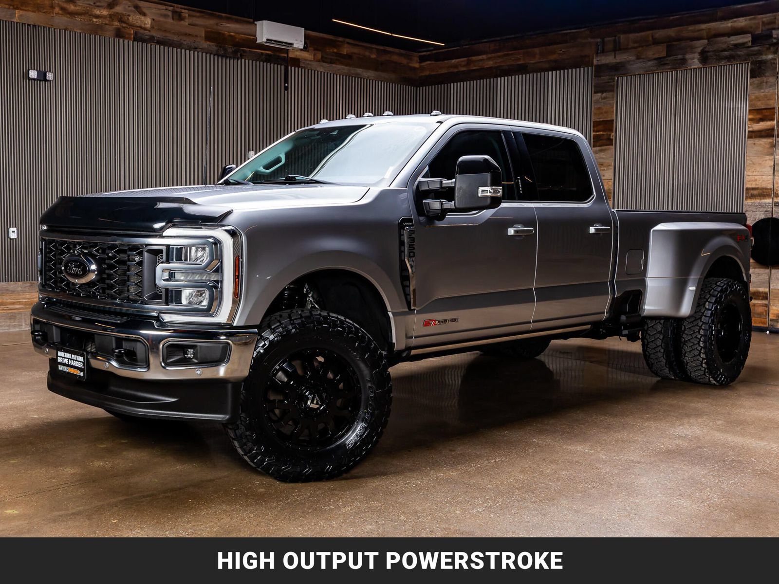 Used 2024 Ford F350 Lariat w/ Lariat Ultimate Package AWD/4WD image 5