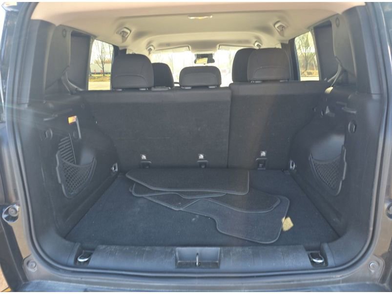 Used 2019 Jeep Renegade Latitude image 22
