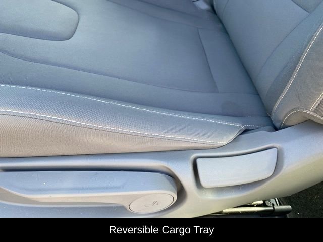 Used 2023 Hyundai Elantra SEL w/ Convenience Package image 13