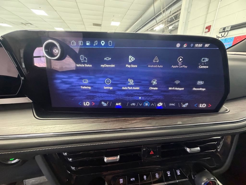 Used 2025 Chevrolet Tahoe LT AWD/4WD image 24
