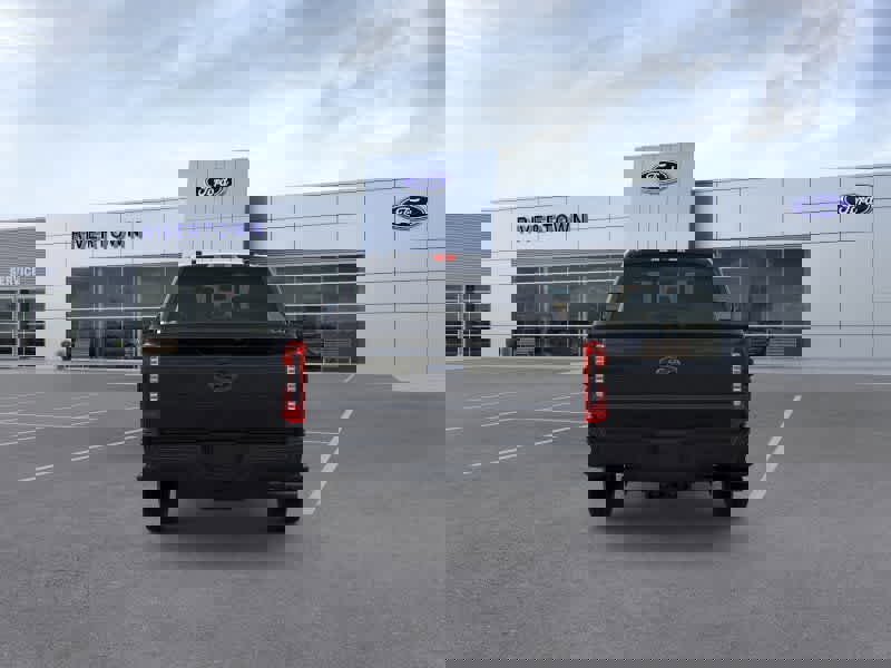 New 2026 Ford F250 Lariat w/ Black Appearance Package image 6