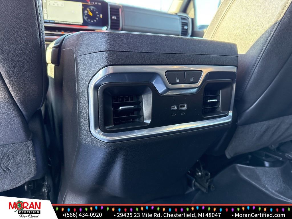 Used 2024 Chevrolet Silverado 2500 LTZ w/ LTZ Plus Package image 33