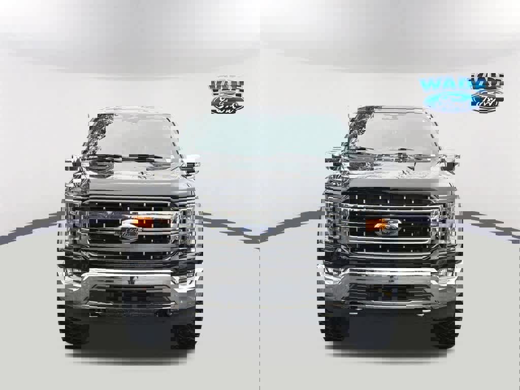 Used 2023 Ford F150 Lariat w/ Trailer Tow Package image 2