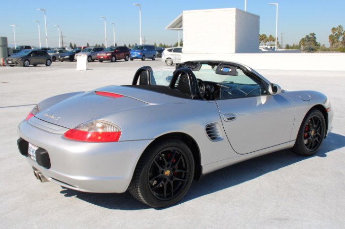 Used 2004 Porsche Boxster S image 17